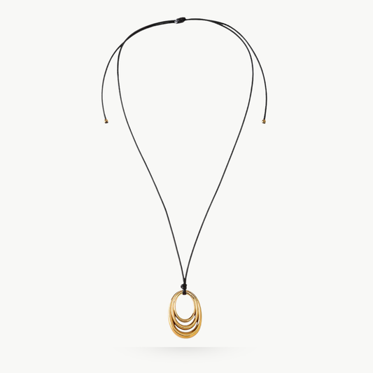 Collier Sarah